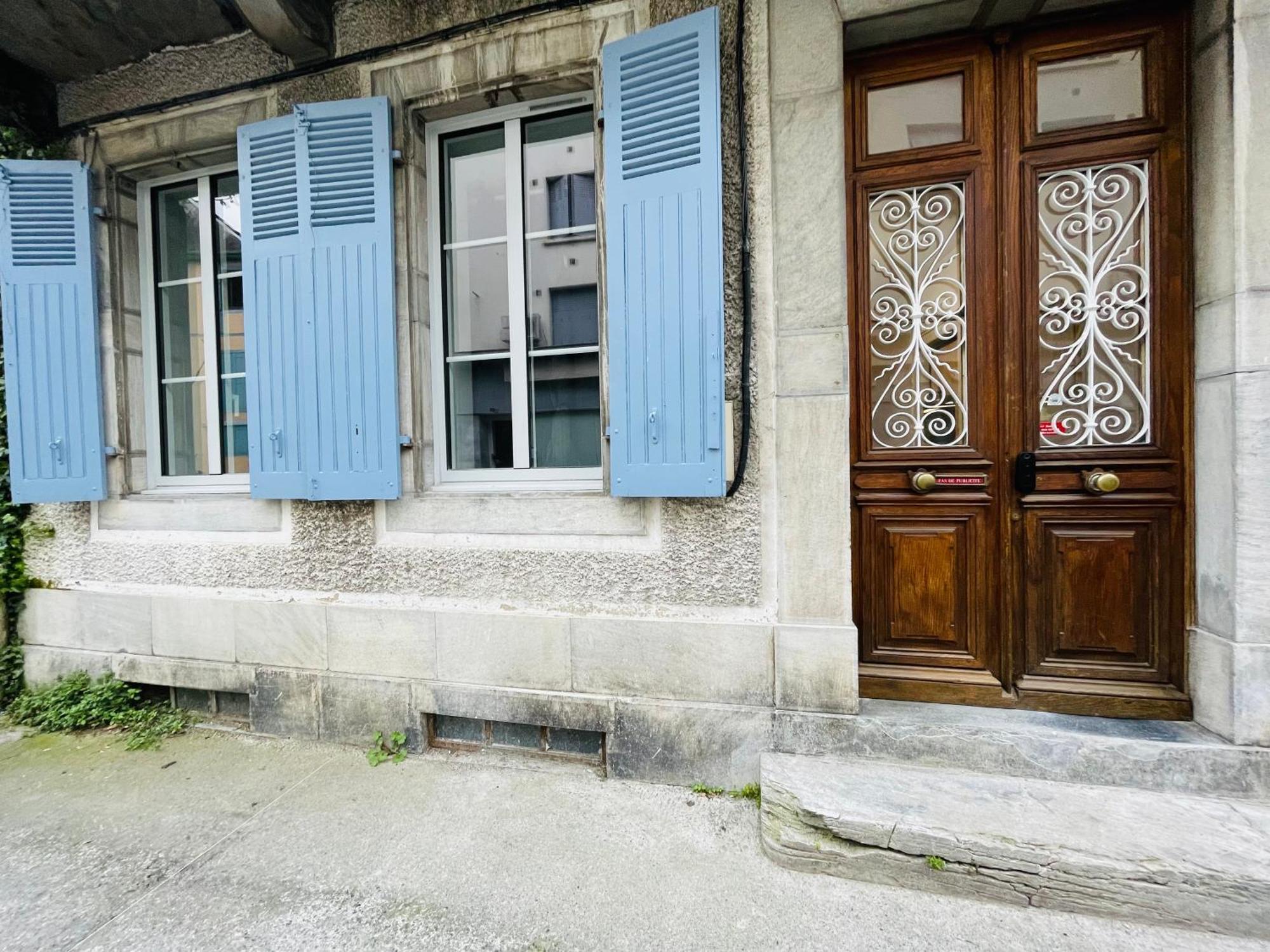 Le Caubous Plein Centre Appartement Calme Avec Chambre Et Cuisine Equipee Bagnères-de-Bigorre Εξωτερικό φωτογραφία
